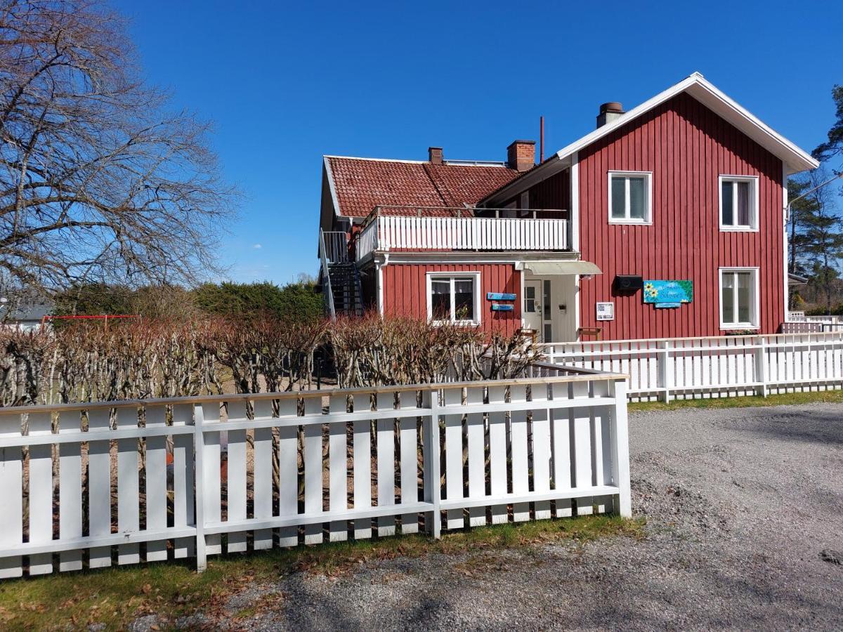 Flora Dekor Gaestgard, Lenagarden Guest House Alingsås Eksteriør bilde