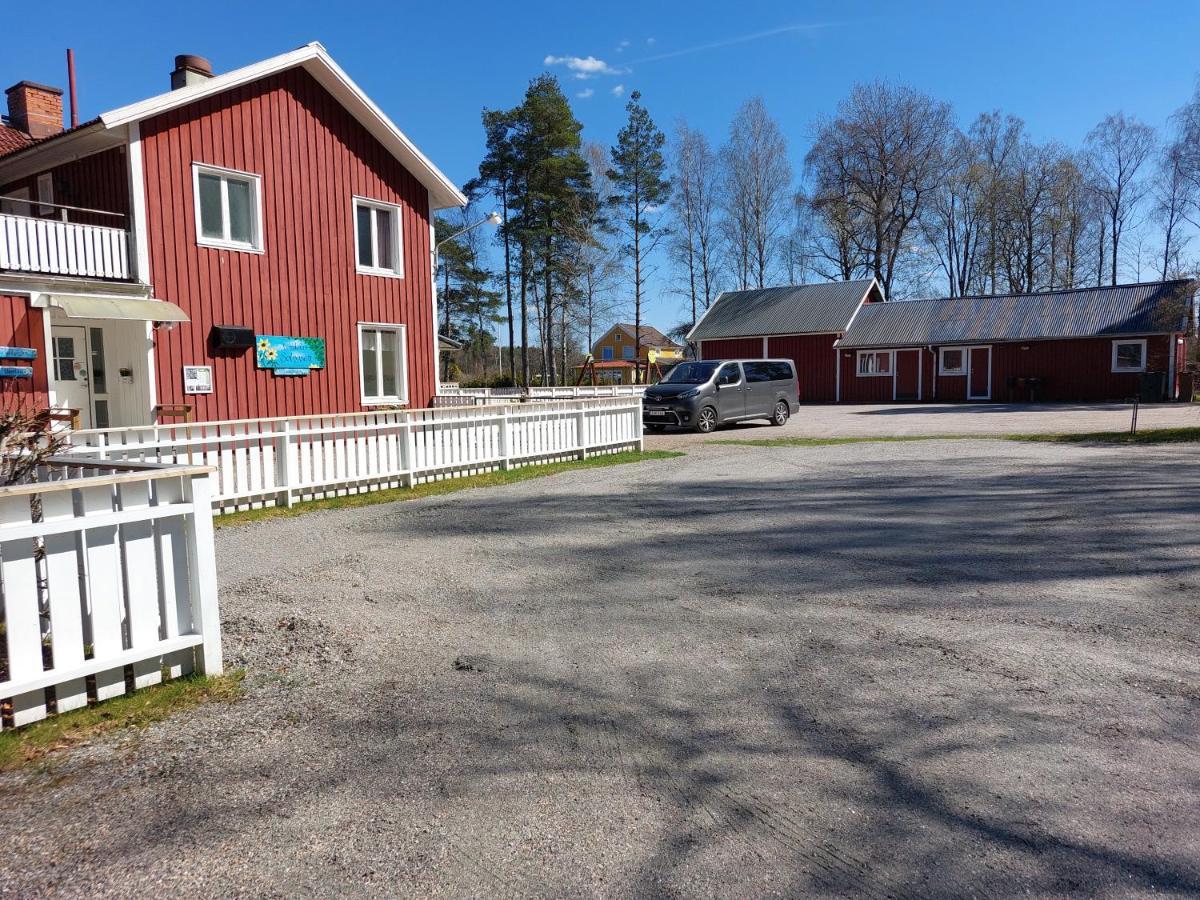 Flora Dekor Gaestgard, Lenagarden Guest House Alingsås Eksteriør bilde